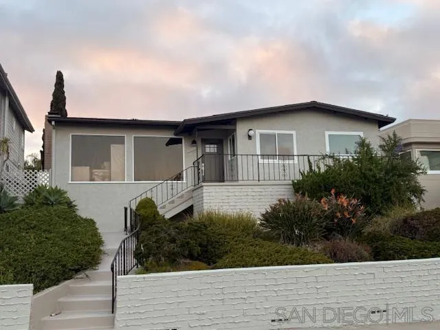 1108 Akron St, San Diego, California 92106