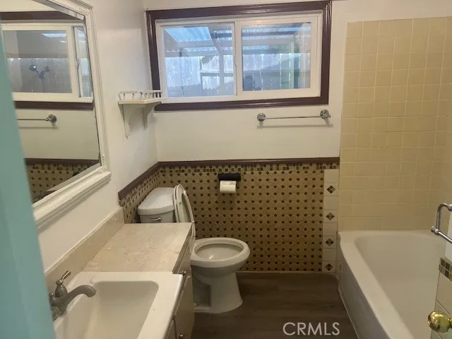 15572 Los Altos, Hacienda Heights, California 91745