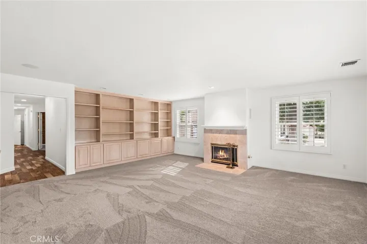 30587 Los Altos, Redlands, California 92373