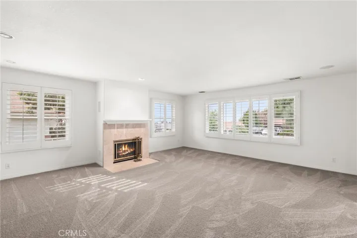 30587 Los Altos, Redlands, California 92373