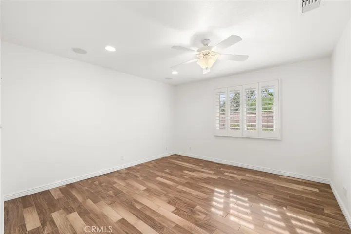 30587 Los Altos, Redlands, California 92373