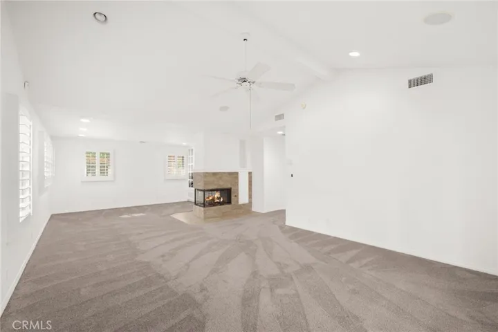 30587 Los Altos, Redlands, California 92373