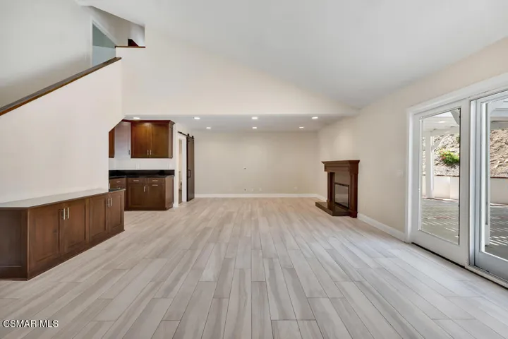4183 Churchill Dr-HsHProd-32