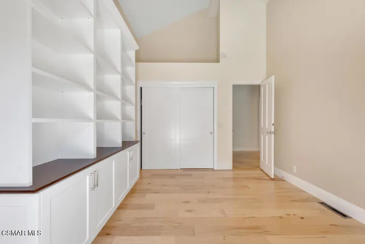 4183 Churchill Dr-HsHProd-60