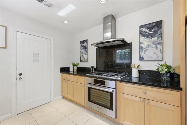 4258 Jefferson, Woodside, California 94062