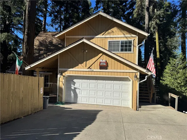 2 car garage attached