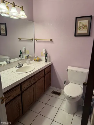 1/2 Bathroom on Main floor