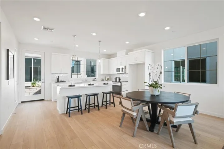 PHOTOS ARE OF MODEL MATCH - EXTERIOR AND INTERIOR FINISHES MAY VARY