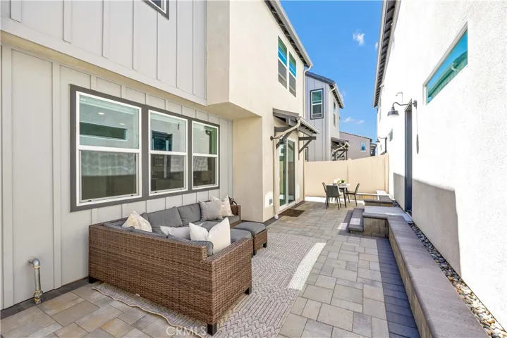 39532 Tannat Drive, Temecula, California 92591
