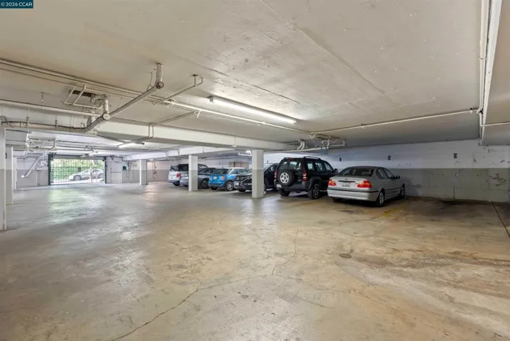 590 El Dorado Ave 214, Oakland, California 94611