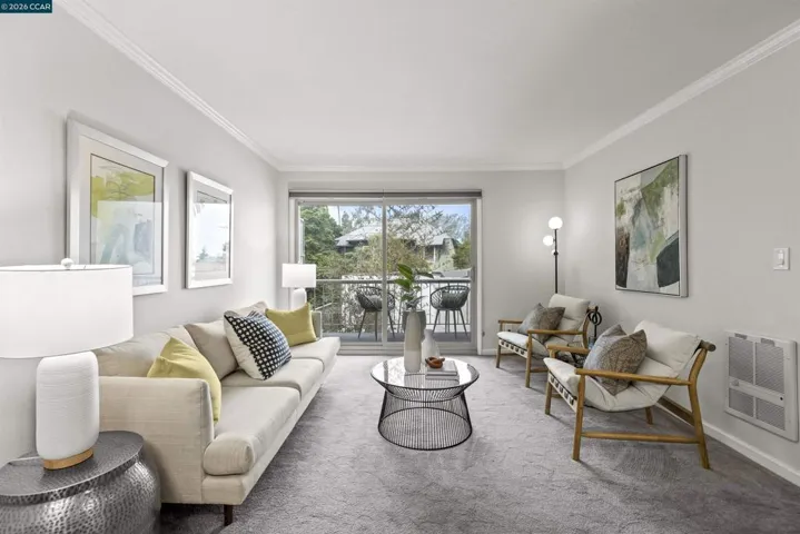 590 El Dorado Ave 214, Oakland, California 94611