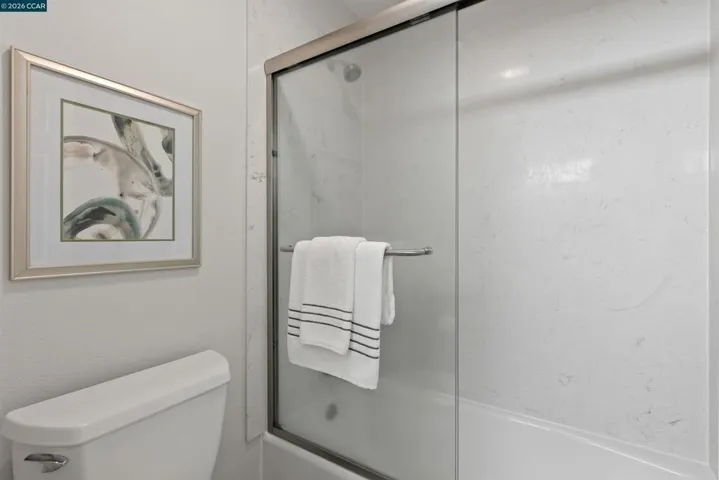 590 El Dorado Ave 214, Oakland, California 94611