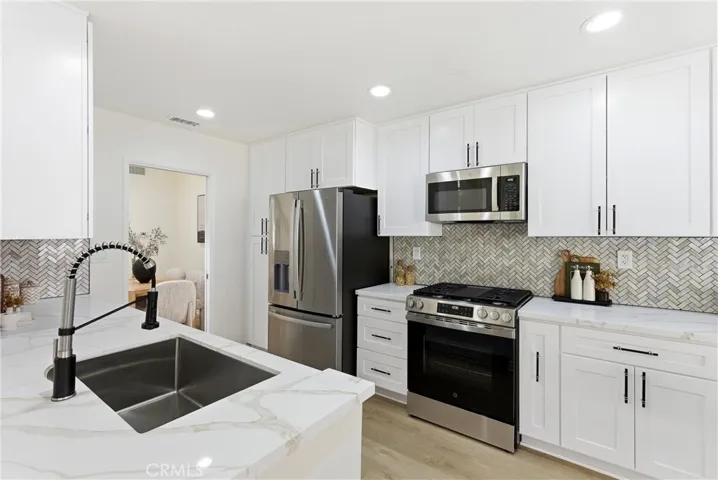 136 Encantado, Rancho Santa Margarita, California 92688