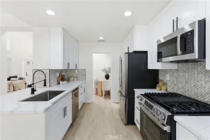 136 Encantado, Rancho Santa Margarita, California 92688