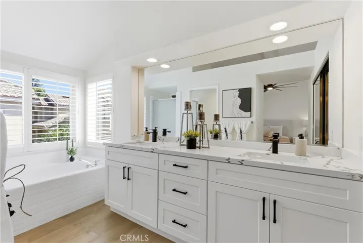 136 Encantado, Rancho Santa Margarita, California 92688