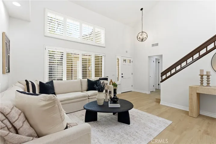 136 Encantado, Rancho Santa Margarita, California 92688