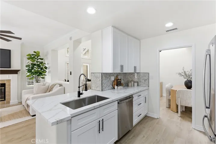 136 Encantado, Rancho Santa Margarita, California 92688