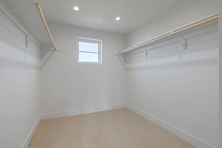 577 Creekside Court, Half Moon Bay, California 94019