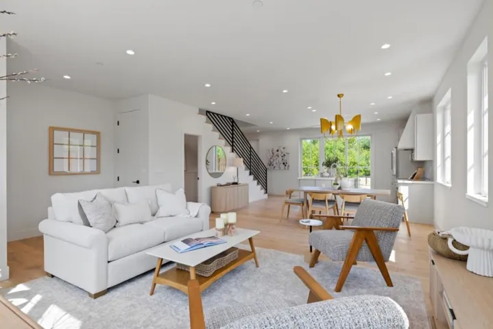 577 Creekside Court, Half Moon Bay, California 94019