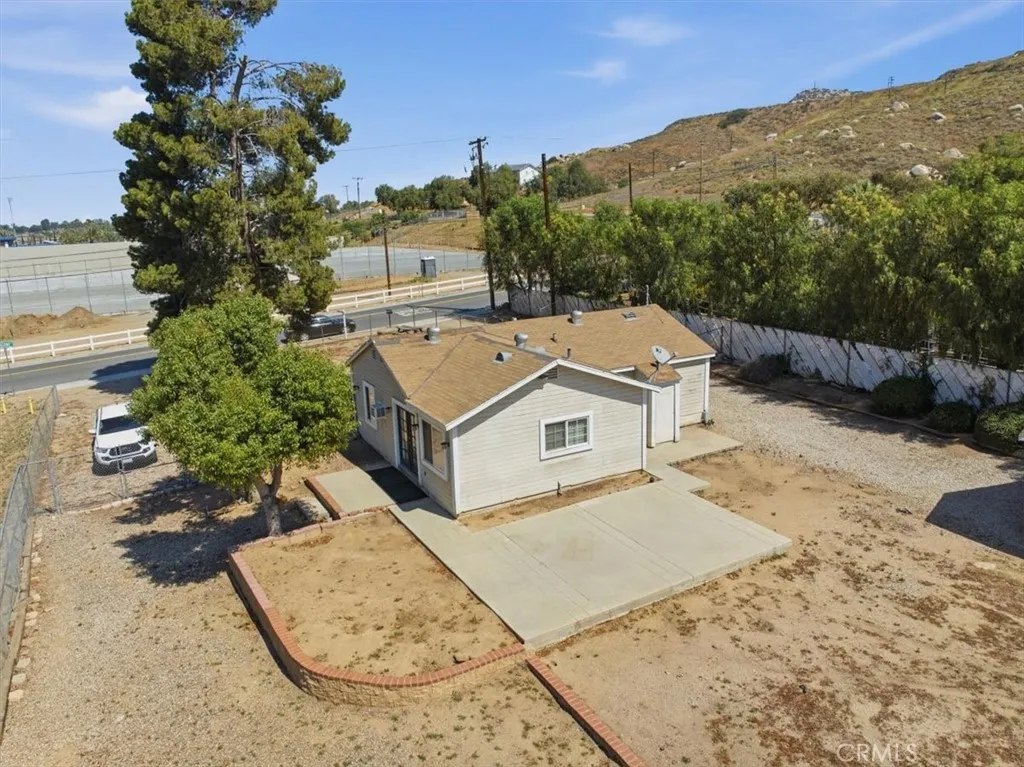 936 2nd, Norco, California 92860 — photo 5