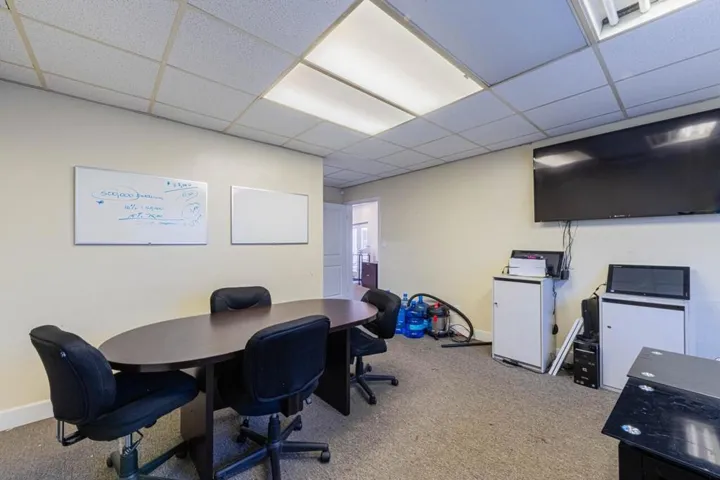 109 E Alisal Street, Salinas, California 93901
