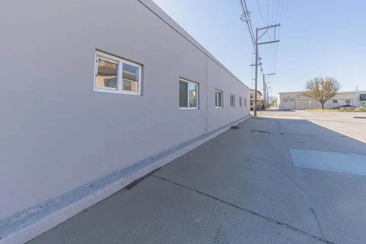 109 E Alisal Street, Salinas, California 93901