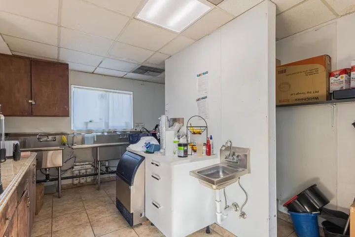109 E Alisal Street, Salinas, California 93901