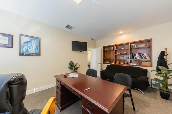 109 E Alisal Street, Salinas, California 93901