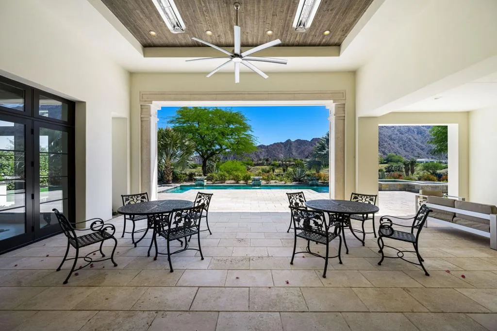 Outdoor Living2