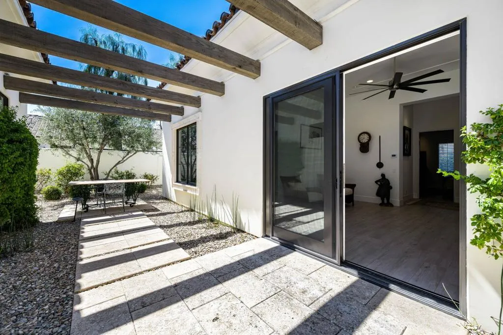 50-web-or-mls-TP_Gato_OPMG_0326_050