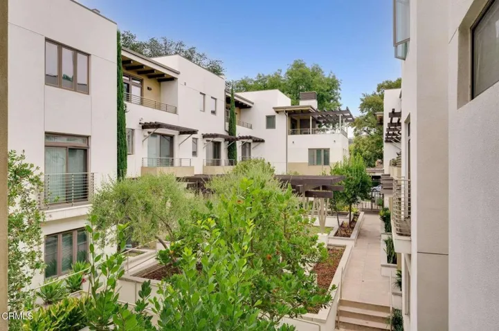 239_S_Marengo_Ave_ Unit_203 Pasadena Cal