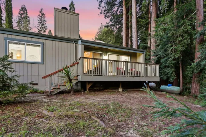 279 Anchor Court, Boulder Creek, California 95006