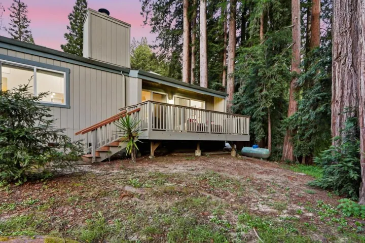 279 Anchor Court, Boulder Creek, California 95006