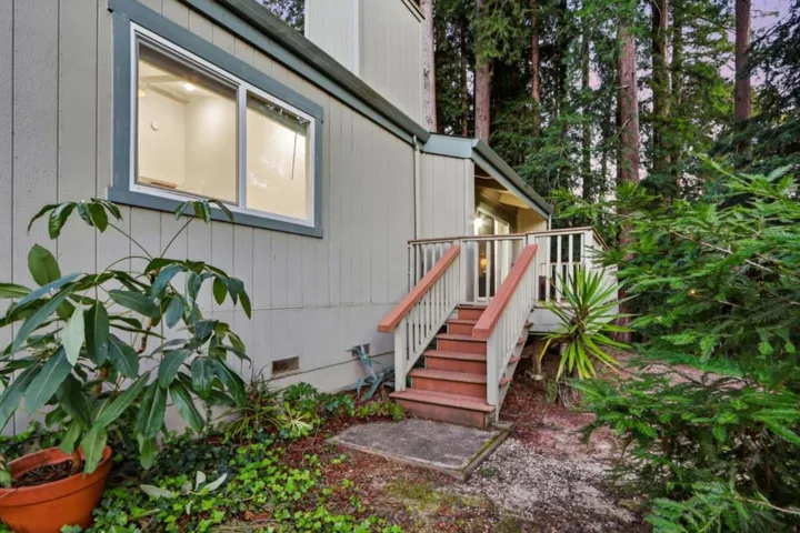 279 Anchor Court, Boulder Creek, California 95006