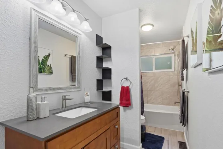 279 Anchor Court, Boulder Creek, California 95006