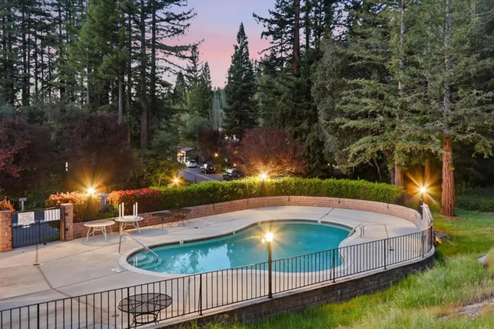 279 Anchor Court, Boulder Creek, California 95006