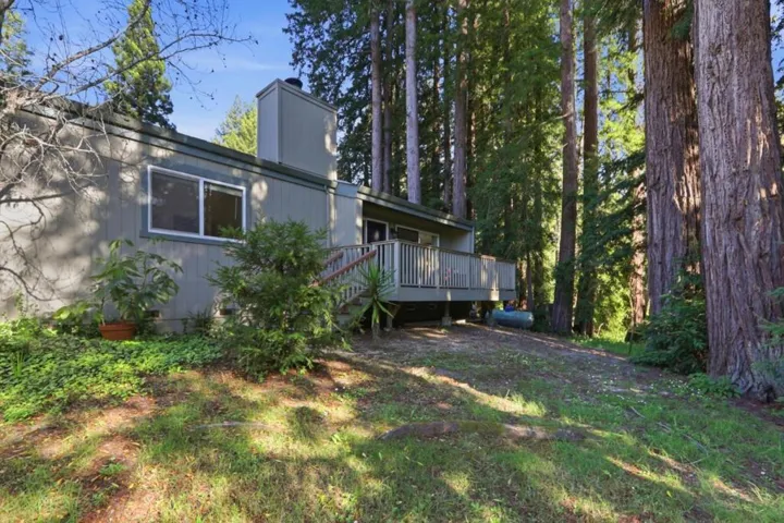 279 Anchor Court, Boulder Creek, California 95006