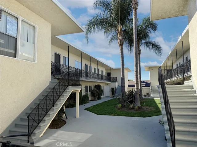 7312 Neo Street, Downey, California 90241