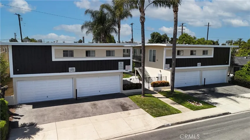7312 Neo Street, Downey, California 90241