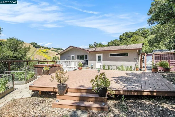 5745 Alhambra Valley Rd, Martinez, California 94553