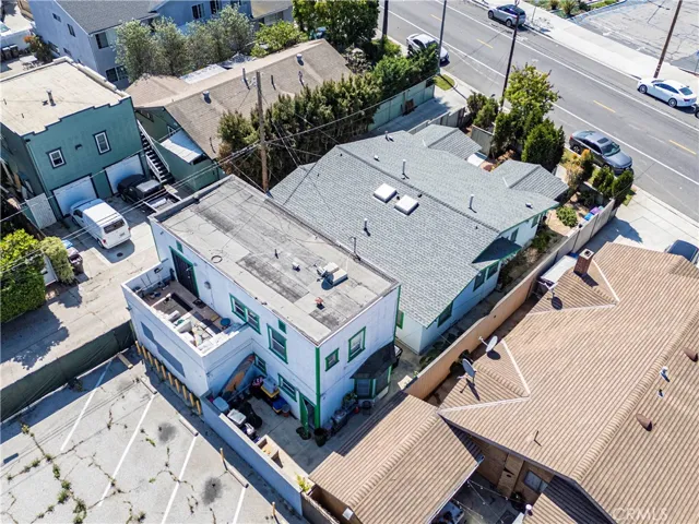672 Junipero, Long Beach, California 90814