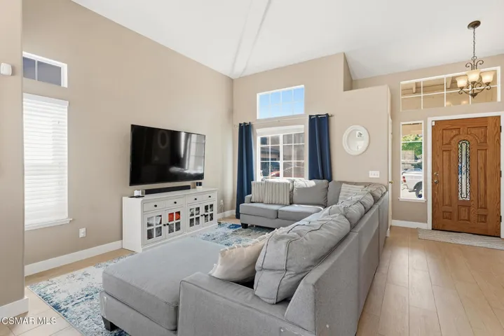 947 Meadowlark Dr_12