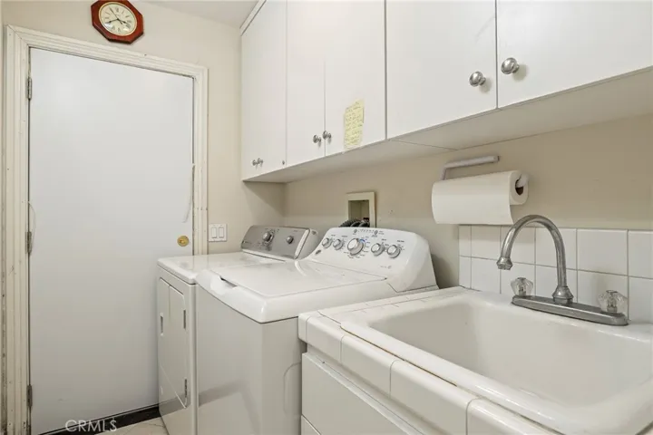 14659 Valley Vista, Sherman Oaks, California 91403