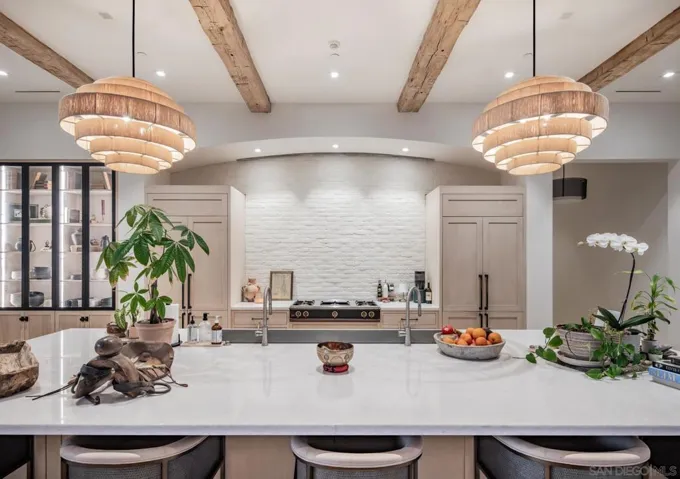 14783 Roxbury Terr., Rancho Santa Fe, California 92067