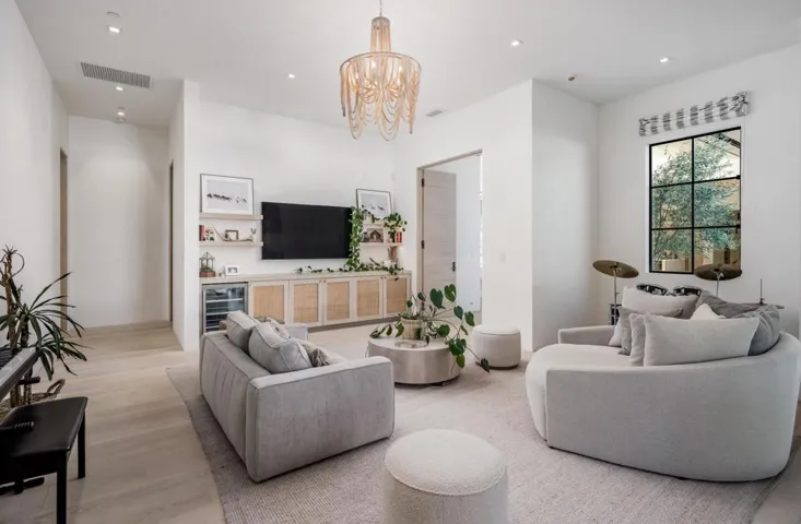 14783 Roxbury Terr., Rancho Santa Fe, California 92067