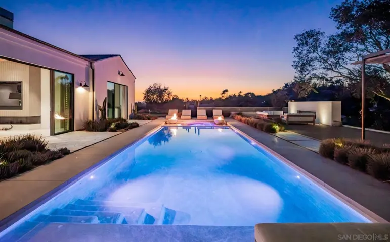 14783 Roxbury Terr., Rancho Santa Fe, California 92067