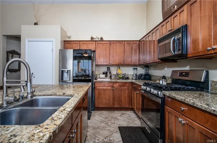 Kitchen and Center Island