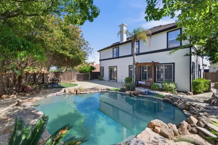 325 Pebble Beach Drive, Brentwood, California 94513