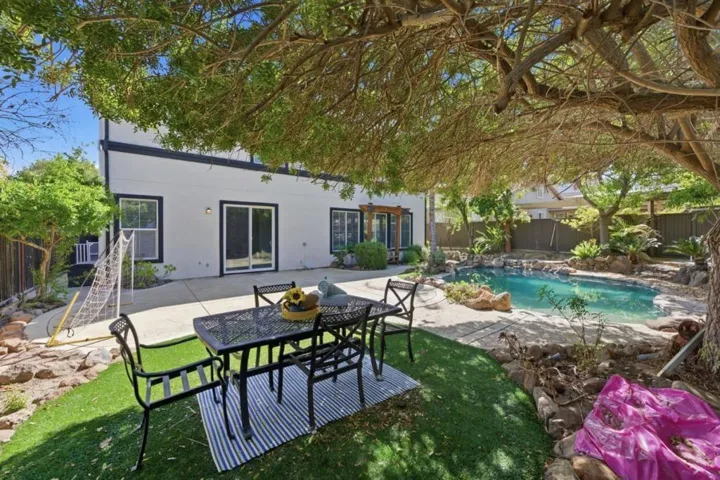 325 Pebble Beach Drive, Brentwood, California 94513