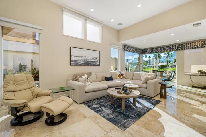 32-print-RZAndrews_OPMG_0326_032